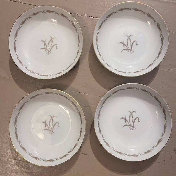 JYOTO Fine China Japan PAULA 8034 set of 4 bowls - Picture 3 of 4